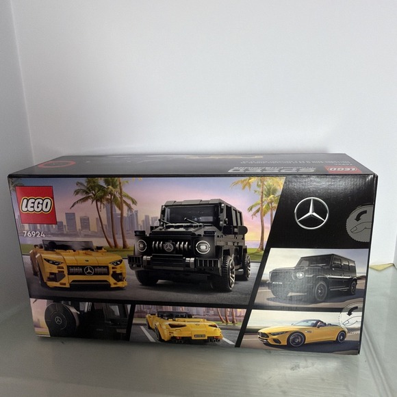 LEGO SPEED CHAMPIONS: Mercedes-AMG G 63 & Mercedes-AMG Sl 63 (76924) - Picture 2 of 10